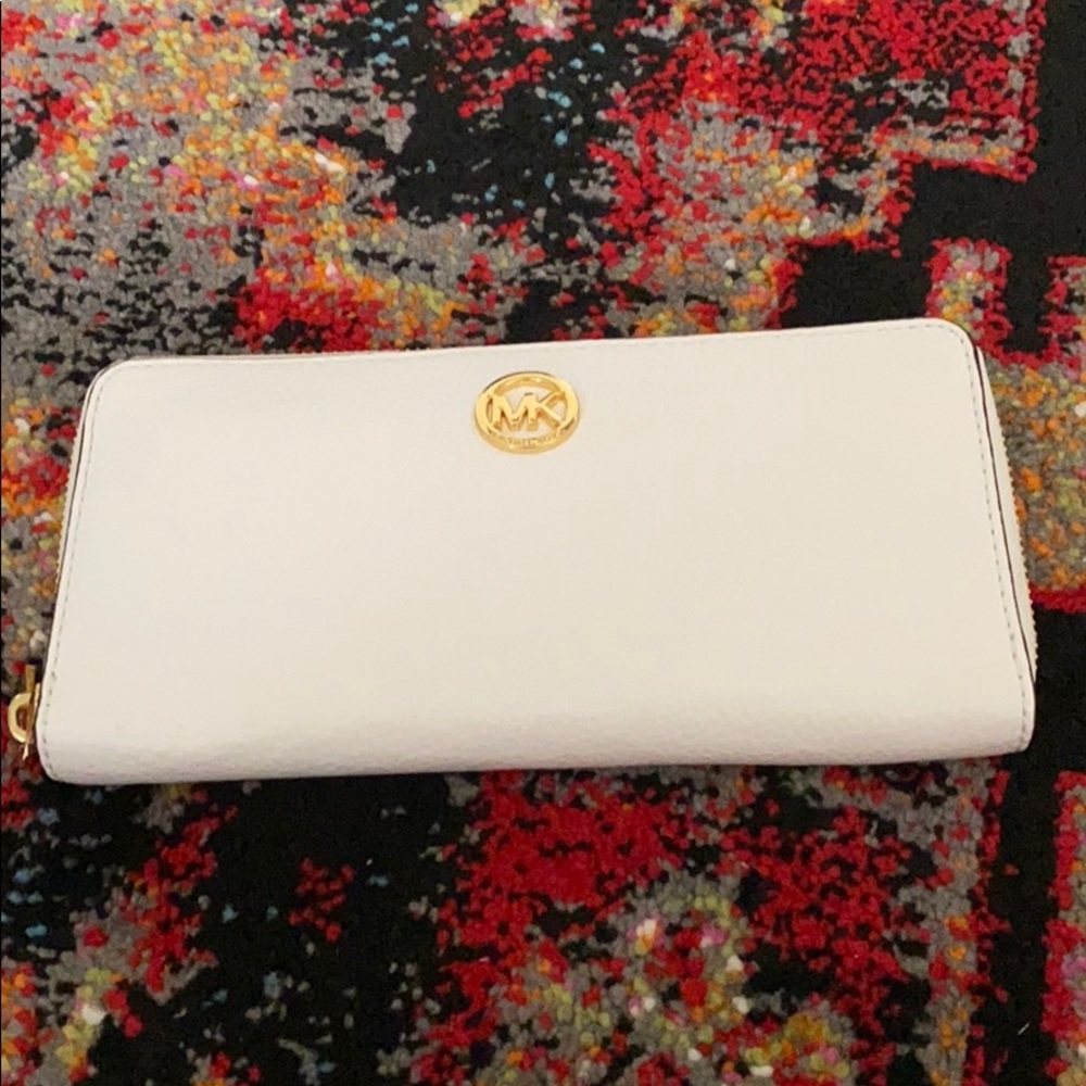 Michael Kors wallet